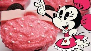 Minnie Mouse Cupcakes  Dishes by Disney