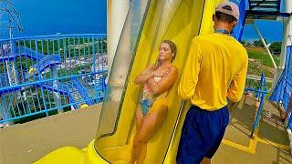 Adrenaline-Fueled Trapdoor Water Slide at Wetn Wild São Paulo Brazil