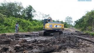 Perbaikan Jalan Excavator XCMG XE215C