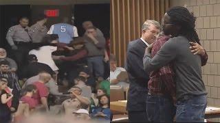 Plantation Slave Hug & Forgives Oppresor For Assaulting Him At Trump Rally