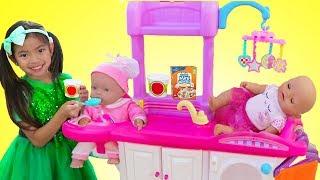 Emma Pretend Play Babysitting Cry Baby Dolls w Nursery Playset Girl Toys