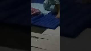 intip orang tidur di kos-kosan cw #shorts#intip