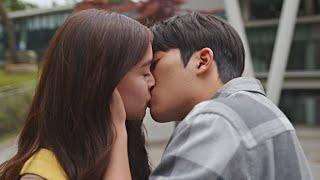 XO Kitty  1x07  Kitty and Dae Kiss