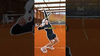 Want to improve your serve?  Check out these tips from Holger Rune’s serve #tennis #tennistips