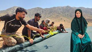 Zahras nomadic family a dream attempt to protect the house from the storm