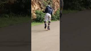 SKATING BACKWARDS ON ONE FOOT #fypシ゚viral #inlineskatingtips #inlineskates #viral #rollerblades #how