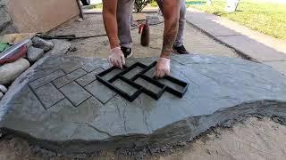 How to do NICE WALKWAY WITH CONCRETE STAMPS AND PLASTIC MOLD