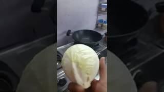 Fake plastic Cabbage made in china. बंद गोभी के नाम पे बिक रहा जहर