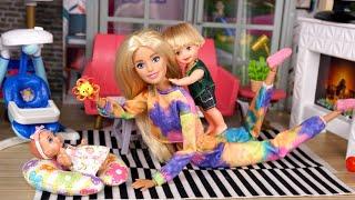 Barbie & Ken Doll Family New Baby Bedtime Routine