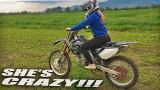 She Loves Dirt Bikes - Girl rides for the first time