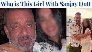 अधीरा की बेटी ने लगाईं आग  - Sanjay Dutts Daughter Trishala Dutt HOT Photoshoot Breaking Internet