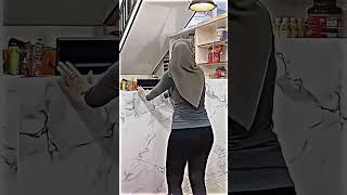 viral hijab jilbab hot twerk goyang pantat