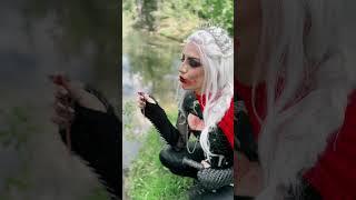 POV Manon and Abraxos stop to smell the flowers  #manonblackbeak #throneofglass #booktube #cosplay