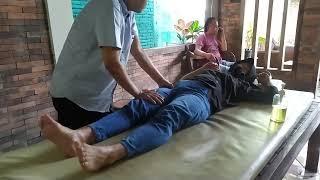 MASSAGE THERAPY  SEMBUHKAN  KEPUTIHAN YANG  BERTAHUN TAHUN #pijat #massage #therapy