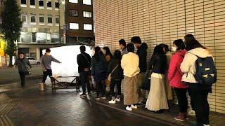 Japans most famous yatai. A stall that originated in grilled ramen｜Japanese street food