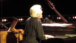 Graham Nash sings Our House at Joni Mitchells 75th Birthday Celebration 11-7-18