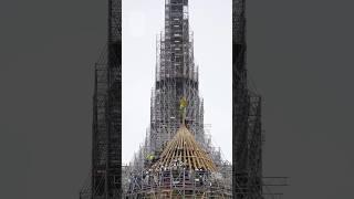 La charpente de Notre-Dame est achevée  Fierté française.