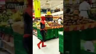 Spiderman kentut