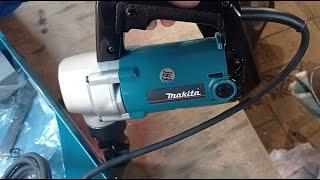 Вырубные ножницы Makita JN3200