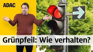 Bei welchem Grünpfeil darf ich wann fahren? Wir zeigen euch alle drei  ADAC  Recht? Logisch