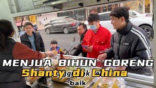 MENJUAL BIHUN GORENG DICHINA PAKAI FOOD TRUCKMEREKA BILANG INDONESIA FOOD ENAK