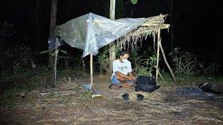 Samperin Si paing di hutan