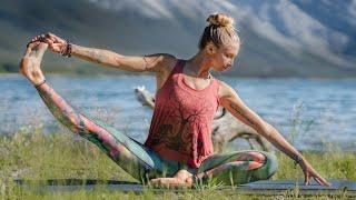 25 Min Morning Full Body Yoga To Wake Up & Feel Great  Boho Beautiful Yoga