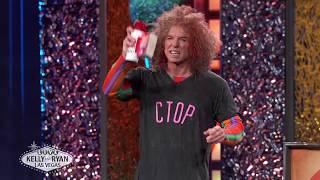 Carrot Top Performs