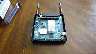  Cisco RV130W Teardown - Everything is so tiny