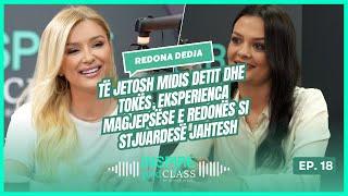 Të jetosh midis detit dhe tokës eksperienca magjepsëse e Redonës si stjuardesë jahtesh