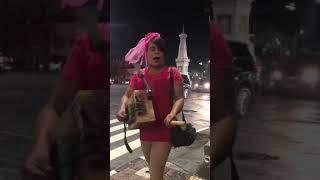 Wig Wig Wig Ambyar P3ngamen Legend di Tugu Jogjakarta