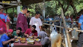 Alhamdulillah bisa beli kambing lagi lanjut makan bersama nasi pecelpeyek teri masakan desa