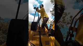 goyang excavator sepertinya ini #shortsviral #memes #shorts #shortvideo #lucu #hiburan