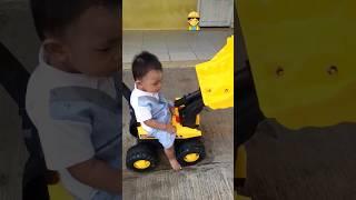 Ekskavator  #shorts #short #fyp #fypシ #reels #viral #excavator #ekskavator #baby #cute #babyboy