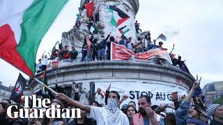 Supporters celebrate after surprise win for leftwing alliance in France