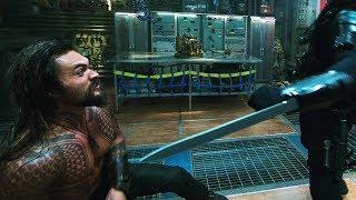 Aquaman vs Black Manta. Submarine  Aquaman 4k HDR