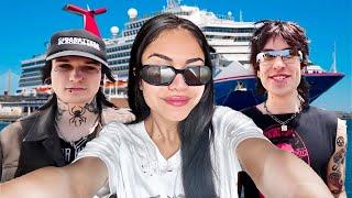 We went on a Cruise w Jake & Johnnie