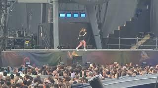 Chvrches - Leaves of trace - Live at Manchester Eithad Stadium Sunday 4th June 2023