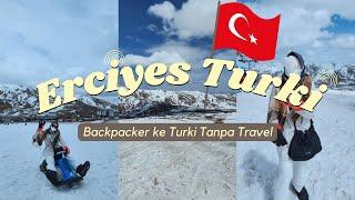 Main Salju di Mount Erciyes Turkey di Musim Semi - Backpacker Tanpa Travel ke Turki Murah