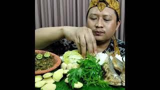 MUKBANG LALAP JENGKOL MUDA SAMBAL GOANG