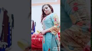 Sexy aunty big boobs tik tok..