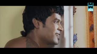 அவன் பொண்டாட்டியோட உல்லாசமா இருக்கத இவன் எட்டி பாக்குறான்  Sowndarya Tamil Movie Romance Scene