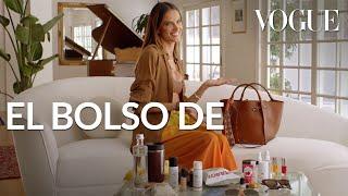 El bolso de Alessandra Ambrosio es el de una mujer precavida y picante Vogue México y Latinoamérica