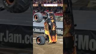 MAXIMUM MOONWALK #monsterjam #monstertrucks #fullsend #wheelie #motorsport #shorts