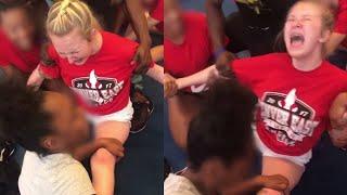 Cheerleading coach forces girls into extended splits Denver police investigating