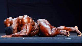 10 Bodybuilders Who Took It Too Far