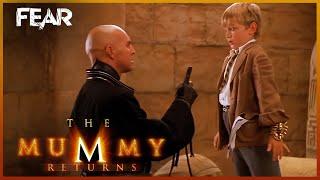 Alex Tries To Escape Imhotep  The Mummy Returns 2001