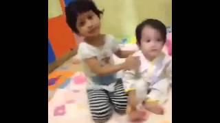 video lucu adik kakak