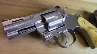 Colt Python 3    BATJAC J.W