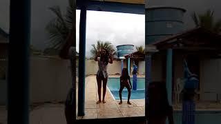 Rsrsrs piscina com Luciana de pombos